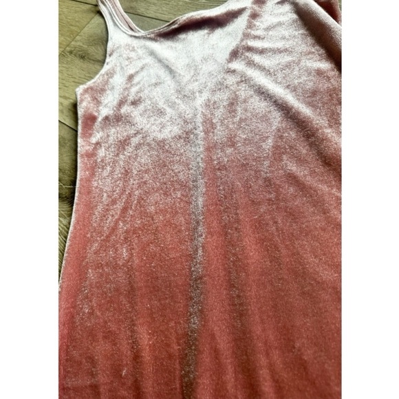 Zara • Trafaluc pink velvet dress - Picture 6 of 9